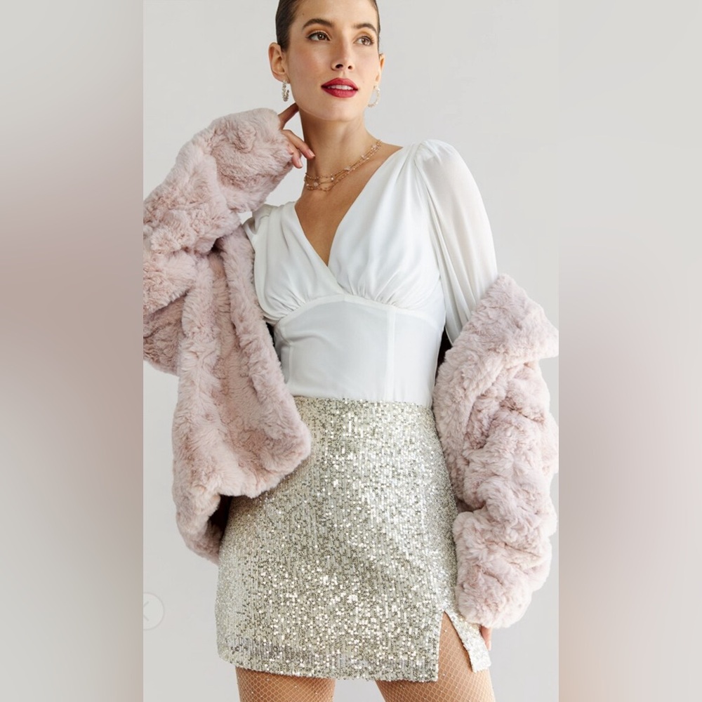 NWT Olivia Sequin Mini Skirt | Champagne